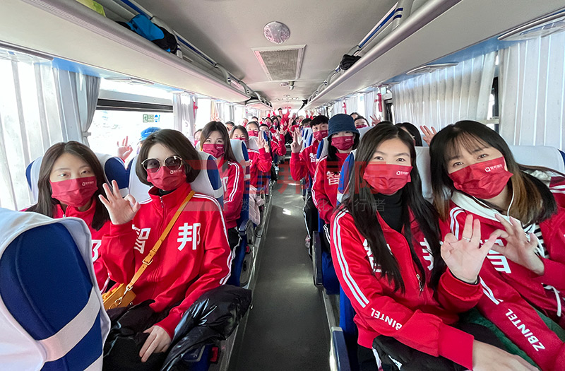 内1车.jpg 内1车.jpg