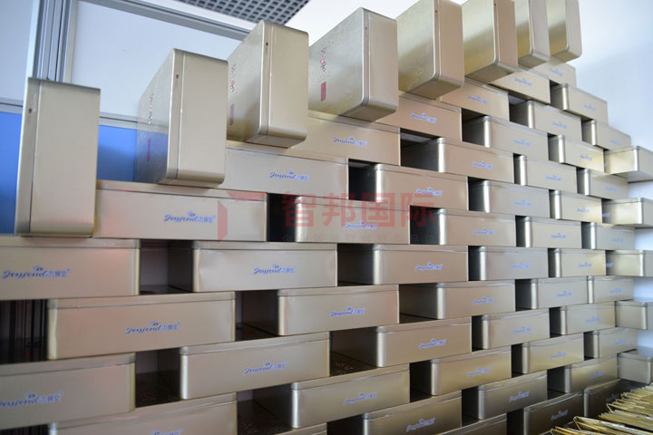 智邦国际祝您中秋节、国庆节快乐!