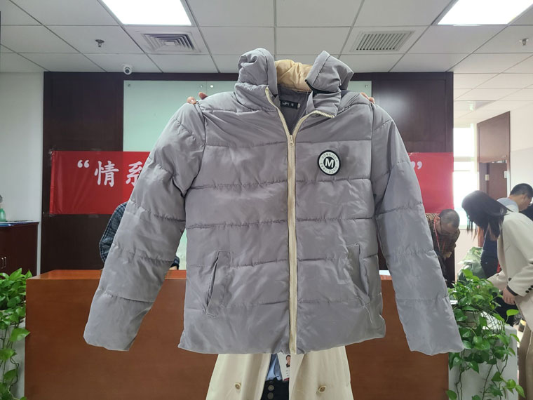 以爱之光,点亮未来!“智邦国际情系大凉山,捐衣赠物送暖阳”成功举办