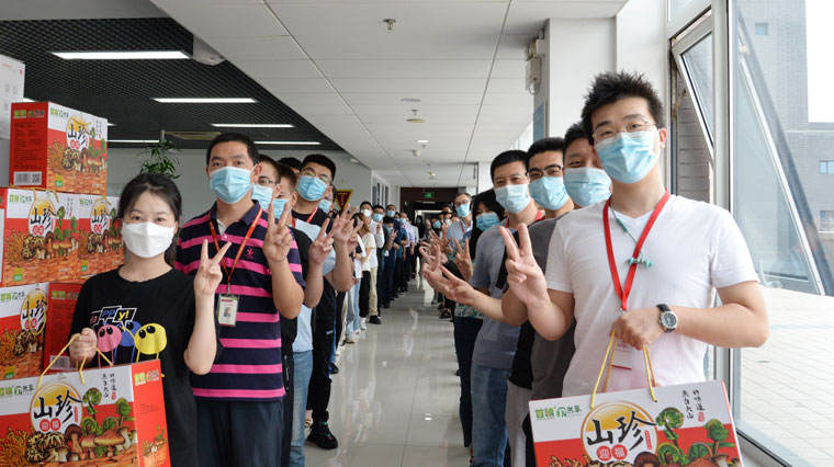 智邦国际祝您中秋节快乐！