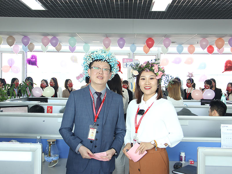 致最美女神：不负芳华，不负青春，最爱是你！