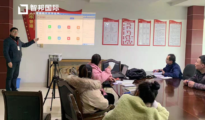 雨丝袜业签约智邦国际ERP系统，制定科学生产计划