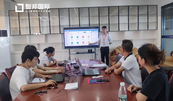 鸿义服装辅料签约智邦国际ERP系统,实现灵活采购