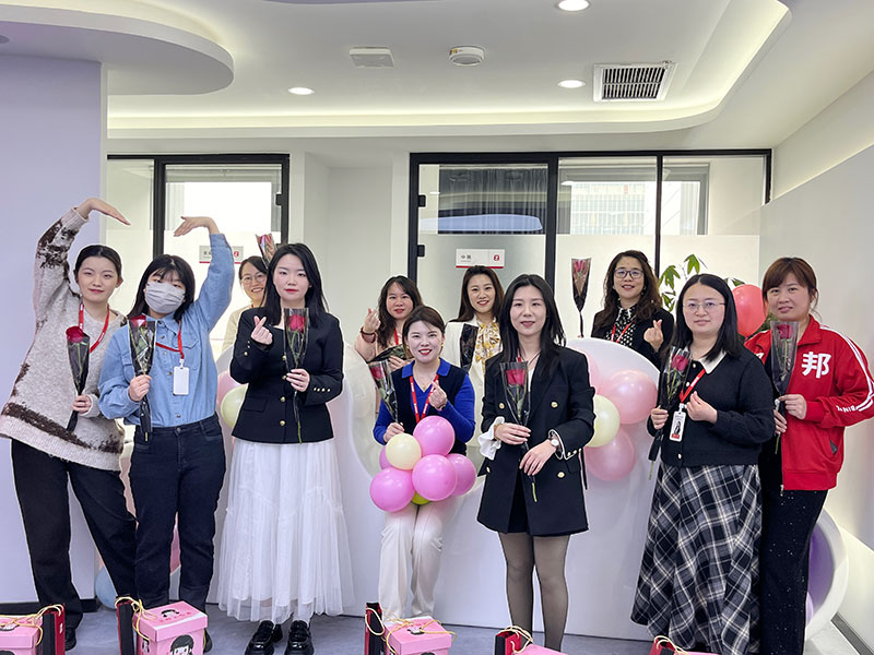 向美而生,灼灼其华,女神节快乐! 向美而生,灼灼其华,女神节快乐!