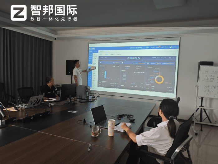 乾越机械科技签约智邦国际，以高质量发展为锚，筑牢企业长青根基