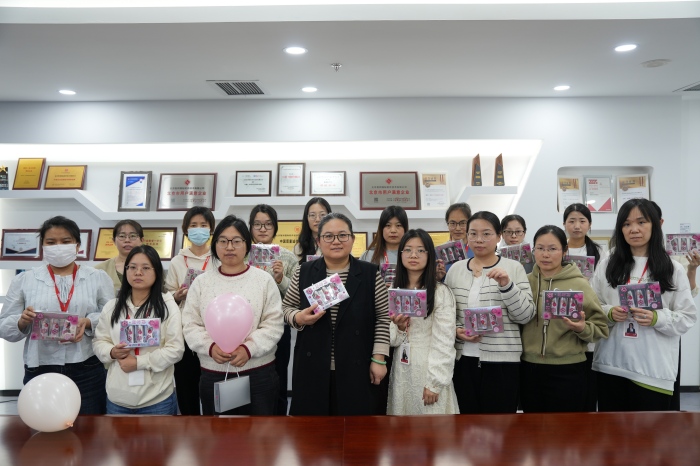 春风有信,花开有期,女神节快乐! 春风有信,花开有期,女神节快乐!