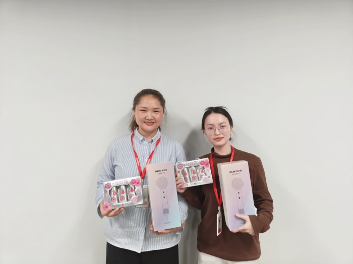 春风有信,花开有期,女神节快乐! 春风有信,花开有期,女神节快乐!